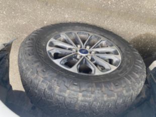 2020 Ford F-150 Crew Cab Gas Powered 4x4 Pickup Truck