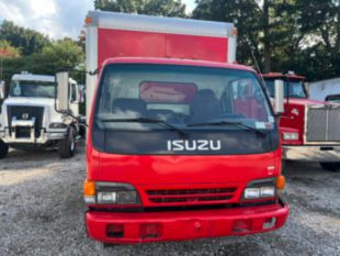 2000 ISUZU NPR 4x2 Box Truck