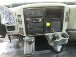 2019 Int'l 4300 Diesel 4x2 26' Morgan Van Box Truck