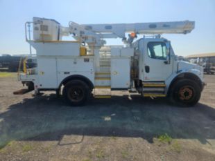 2010 Freightliner Diesel 4x2 Altec Material Handler Bucket Truck