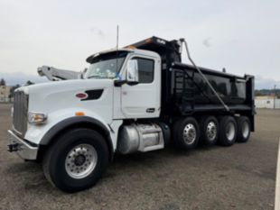 2025 Peterbilt  Load King 18' Quad Axle Dump Truck