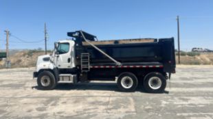 2017 Freightliner 108SD 6x4 Brandon 16 Ft. Dump Truck