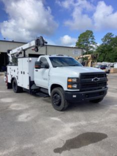 2022 Chevrolet 5500HD 4x2 Load King VOYAGER 1 Service Truck With Crane