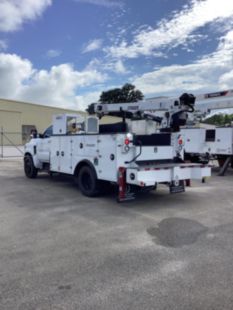 2022 Chevrolet 5500HD 4x2 Load King VOYAGER 1 Service Truck With Crane
