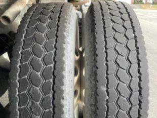 2022 Freightliner 114SD 5 Axle Dump Truck