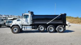 2015 Western Star 4700 8x4 Ox 16 Ft. Dump Truck