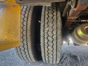 2010 Freightliner Diesel 4x2 Altec Material Handler Bucket Truck