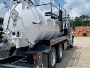 2025 Peterbilt 548 6x4 GVS 172FT-CTOS Hydrovac Truck