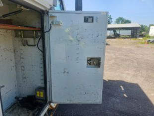 2010 Freightliner Diesel 4x2 Altec Material Handler Bucket Truck