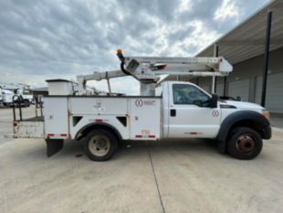 2016 Ford F550 4x2 Terex LT40 Bucket Truck