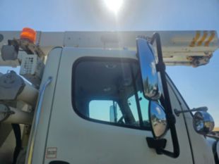 2010 Freightliner Diesel 4x2 Altec Material Handler Bucket Truck