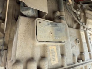 2025 Peterbilt  Load King 18' Quad Axle Dump Truck