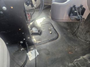 2010 Freightliner Diesel 4x2 Altec Material Handler Bucket Truck