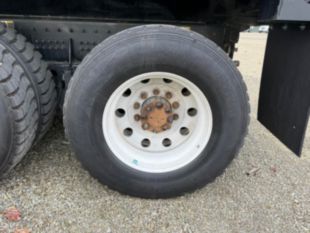 2025 Peterbilt  Load King 18' Quad Axle Dump Truck