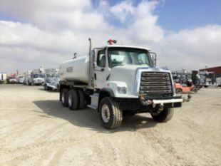 2014 Freightliner 108SD 6x6 Load King 4000 Gallon Water Truck With Water Cannon