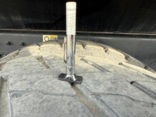 2025 Peterbilt  Load King 18' Quad Axle Dump Truck