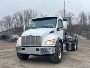 2025 Peterbilt 548 6x4 Galbreath X6-OR-174 Roll-Off Truck