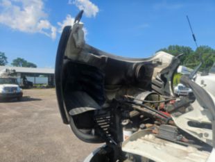 2010 Freightliner Diesel 4x2 Altec Material Handler Bucket Truck