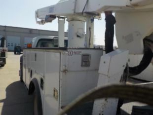 2015 Ford F-550 Powerstroke Diesel 4x2  Versalift VST-47SI Material Handler Bucket Truck