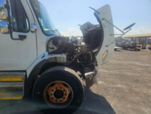 2010 Freightliner Diesel 4x2 Altec Material Handler Bucket Truck