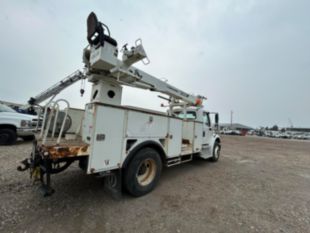 Terex Commander 4047 Digger Derrick on 2015 Freightliner M2106 4x2