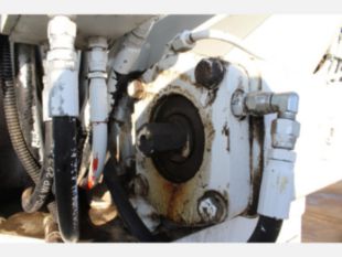 2015 Freightliner M2 Automatic 4x4 Terex 4047 Digger Derrick Truck