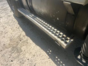 2018 Westernstar 4700 Tri-Axle Drywall Delivery Truck