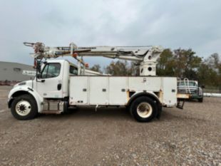 Terex Commander 4047 Digger Derrick on 2015 Freightliner M2106 4x2