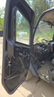 2017 Kubota RTV-X1100C Hi-Rail UTV