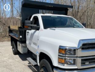 2023 Chevrolet 6500 4x2 11' 6" Dump Truck