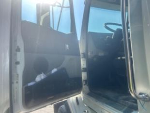 2018 Westernstar 4700 Tri-Axle Drywall Delivery Truck
