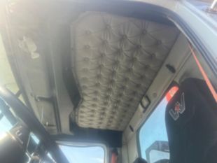 2018 Westernstar 4700 Tri-Axle Drywall Delivery Truck