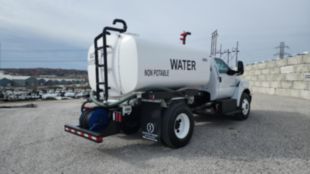 2022 Ford F-750 4x2 Load King 2000 Gallon Water Truck