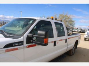 2015 Ford F-350 Gas Engine 4x4 "Rail Gear Equipped" Pickup Truck