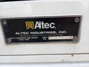 2009 Altec L70 2009 International 4300 Bucket Truck