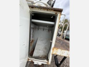 Terex Commander 4047 Digger Derrick on 2015 Freightliner M2106 4x2