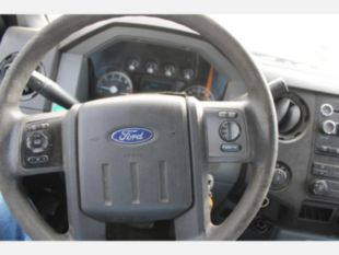 2015 Ford F-350 Gas Engine 4x4 "Rail Gear Equipped" Pickup Truck