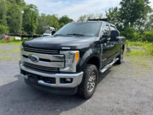 2017 Ford F-350 Crew Cab Powerstroke Diesel 4x4 Pickup Truck