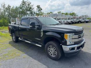 2017 Ford F-350 Crew Cab Powerstroke Diesel 4x4 Pickup Truck