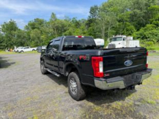2017 Ford F-350 Crew Cab Powerstroke Diesel 4x4 Pickup Truck