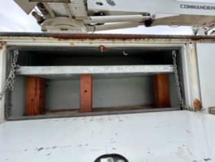 Terex Commander 4047 Digger Derrick on 2015 Freightliner M2106 4x2