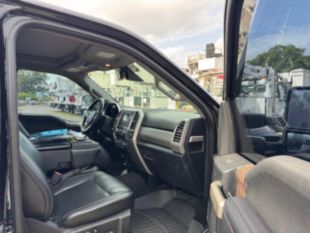 2017 Ford F-350 Crew Cab Powerstroke Diesel 4x4 Pickup Truck