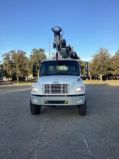 2019 Freightliner M2106 4x4 Terex C4047 Digger Derrick