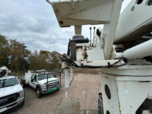 Terex Commander 4047 Digger Derrick on 2015 Freightliner M2106 4x2