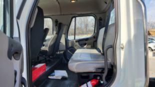 2013 Freightliner M2106 Crew Cab 4x4 Cab & Chassis