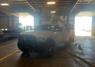 2016 Dodge Ram 5500 4x2 Terex LT-40 Bucket Truck
