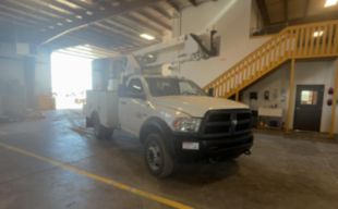 2016 Dodge Ram 5500 4x2 Terex LT-40 Bucket Truck