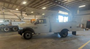 2016 Dodge Ram 5500 4x2 Terex LT-40 Bucket Truck