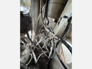 Terex Commander 4047 Digger Derrick on 2015 Freightliner M2106 4x2