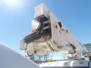 2016 Dodge 5500 Hemi Powered, 4x4 "2005" Terex TL-38 Bucket Truck
